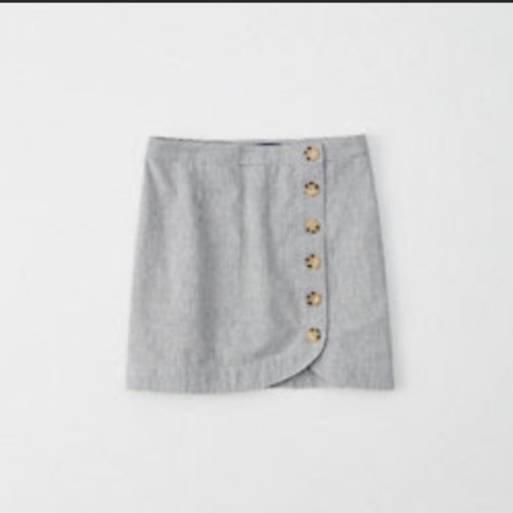Abercrombie & Fitch Gray striped Button-Front Mini Skirt